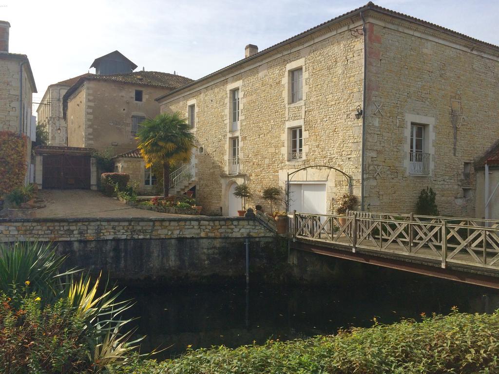 Le Moulin De Mansle Villa Exterior photo